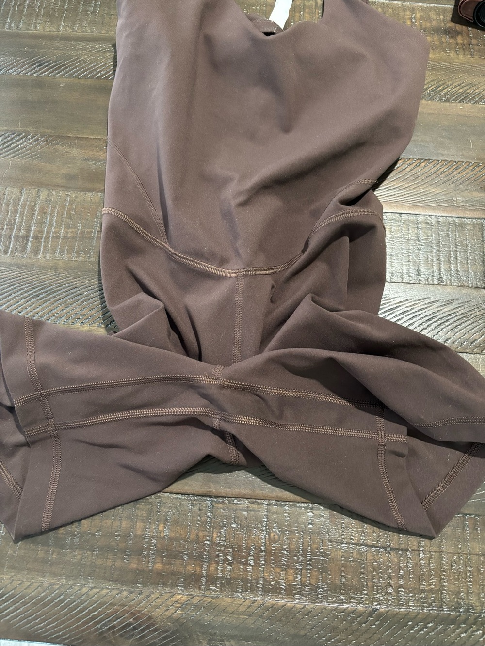 Lululemon Women’s Brown athletic jumper - Picture 4 of 4